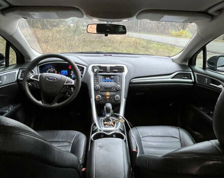 Чорний Форд Фьюжен, об'ємом двигуна 2.5 л та пробігом 219 тис. км за 10000 $, фото 26 на Automoto.ua