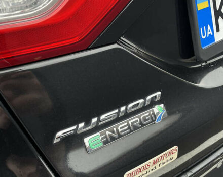 Чорний Форд Фьюжен, об'ємом двигуна 2 л та пробігом 131 тис. км за 11999 $, фото 30 на Automoto.ua