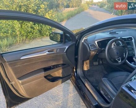 Черный Форд Фьюжн, объемом двигателя 2.5 л и пробегом 164 тыс. км за 9711 $, фото 2 на Automoto.ua