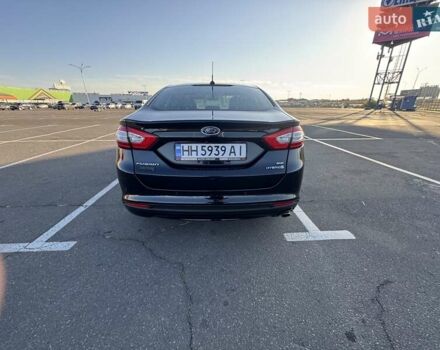 Черный Форд Фьюжн, объемом двигателя 2 л и пробегом 227 тыс. км за 11800 $, фото 3 на Automoto.ua