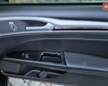 Чорний Форд Фьюжен, об'ємом двигуна 2 л та пробігом 140 тис. км за 9700 $, фото 60 на Automoto.ua