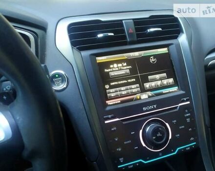 Чорний Форд Фьюжен, об'ємом двигуна 2 л та пробігом 200 тис. км за 12000 $, фото 3 на Automoto.ua