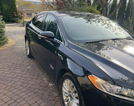 Чорний Форд Фьюжен, об'ємом двигуна 2 л та пробігом 241 тис. км за 11200 $, фото 1 на Automoto.ua