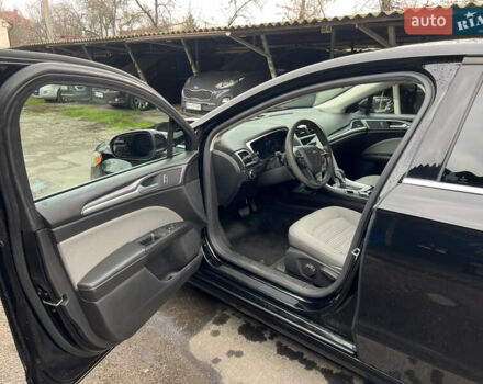 Чорний Форд Фьюжен, об'ємом двигуна 2.5 л та пробігом 209 тис. км за 10500 $, фото 4 на Automoto.ua