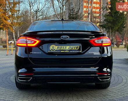 Чорний Форд Фьюжен, об'ємом двигуна 2 л та пробігом 170 тис. км за 11500 $, фото 5 на Automoto.ua