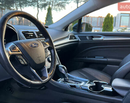 Черный Форд Фьюжн, объемом двигателя 2 л и пробегом 170 тыс. км за 10500 $, фото 9 на Automoto.ua