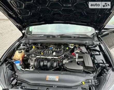 Черный Форд Фьюжн, объемом двигателя 0 л и пробегом 211 тыс. км за 9900 $, фото 1 на Automoto.ua