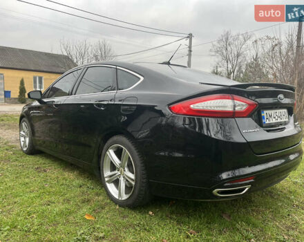 Чорний Форд Фьюжен, об'ємом двигуна 2 л та пробігом 137 тис. км за 11600 $, фото 4 на Automoto.ua