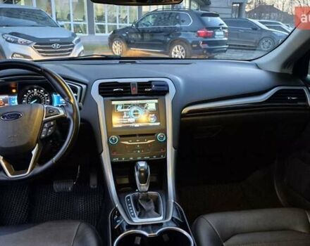 Чорний Форд Фьюжен, об'ємом двигуна 2 л та пробігом 140 тис. км за 9700 $, фото 58 на Automoto.ua