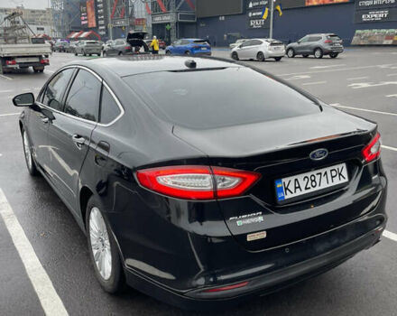 Чорний Форд Фьюжен, об'ємом двигуна 2 л та пробігом 131 тис. км за 11999 $, фото 6 на Automoto.ua