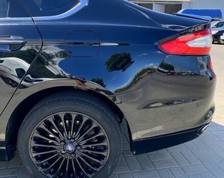 Чорний Форд Фьюжен, об'ємом двигуна 2 л та пробігом 113 тис. км за 11000 $, фото 4 на Automoto.ua