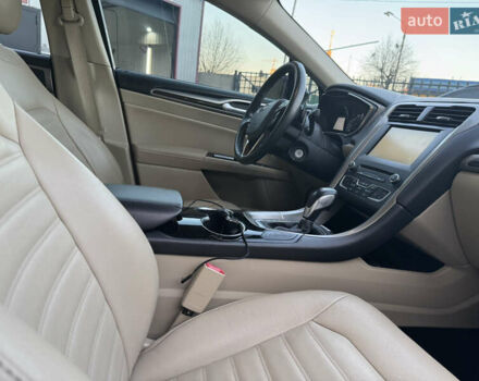 Черный Форд Фьюжн, объемом двигателя 2 л и пробегом 161 тыс. км за 11000 $, фото 14 на Automoto.ua