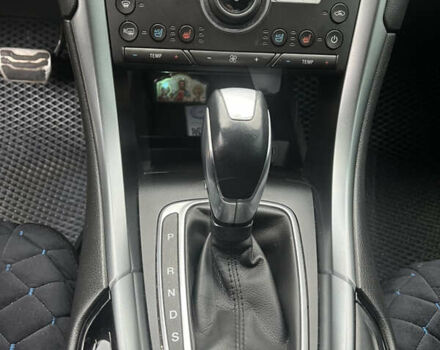 Чорний Форд Фьюжен, об'ємом двигуна 2 л та пробігом 137 тис. км за 11600 $, фото 33 на Automoto.ua