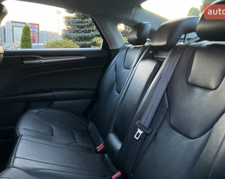 Чорний Форд Фьюжен, об'ємом двигуна 2 л та пробігом 170 тис. км за 11500 $, фото 22 на Automoto.ua