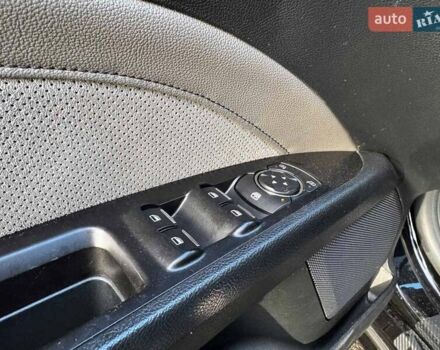 Чорний Форд Фьюжен, об'ємом двигуна 2.7 л та пробігом 178 тис. км за 13490 $, фото 13 на Automoto.ua