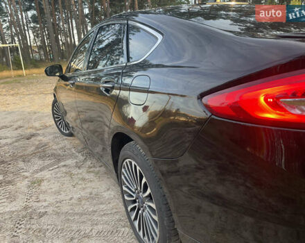 Чорний Форд Фьюжен, об'ємом двигуна 2 л та пробігом 193 тис. км за 13000 $, фото 9 на Automoto.ua