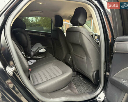 Чорний Форд Фьюжен, об'ємом двигуна 2.49 л та пробігом 170 тис. км за 10799 $, фото 7 на Automoto.ua