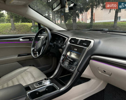 Чорний Форд Фьюжен, об'ємом двигуна 2 л та пробігом 82 тис. км за 12500 $, фото 8 на Automoto.ua