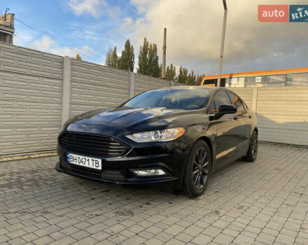 Чорний Форд Фьюжен, об'ємом двигуна 2.49 л та пробігом 129 тис. км за 14000 $, фото 2 на Automoto.ua