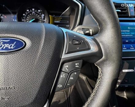 Черный Форд Фьюжн, объемом двигателя 2.7 л и пробегом 178 тыс. км за 13490 $, фото 17 на Automoto.ua