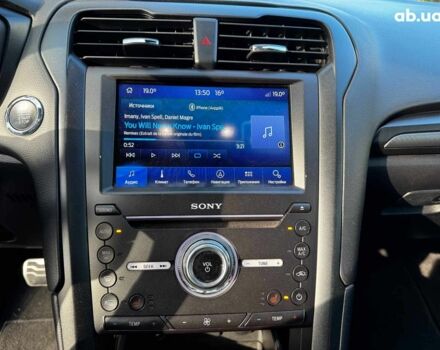 Черный Форд Фьюжн, объемом двигателя 2.7 л и пробегом 178 тыс. км за 13490 $, фото 19 на Automoto.ua