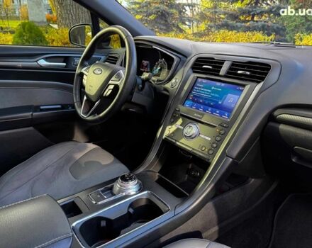 Черный Форд Фьюжн, объемом двигателя 2.7 л и пробегом 178 тыс. км за 13490 $, фото 32 на Automoto.ua