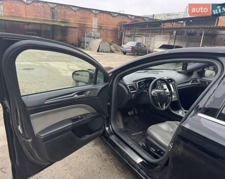 Чорний Форд Фьюжен, об'ємом двигуна 2.7 л та пробігом 112 тис. км за 12600 $, фото 4 на Automoto.ua