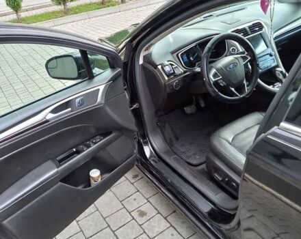 Форд Фьюжен 2016 у Львові на Automoto.ua Чорний Форд Фьюжен, об'ємом двигуна 2 л та пробігом 260 тис. км за 9500 $, фото 4 на Automoto.ua