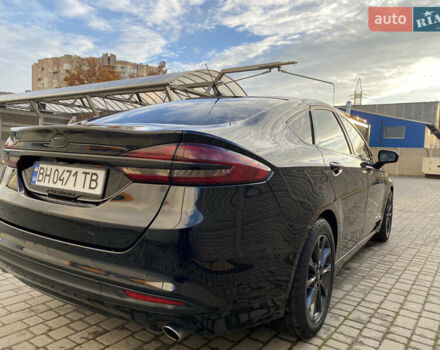 Чорний Форд Фьюжен, об'ємом двигуна 2.49 л та пробігом 129 тис. км за 14000 $, фото 5 на Automoto.ua