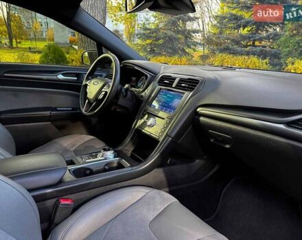 Чорний Форд Фьюжен, об'ємом двигуна 2.7 л та пробігом 178 тис. км за 13490 $, фото 31 на Automoto.ua