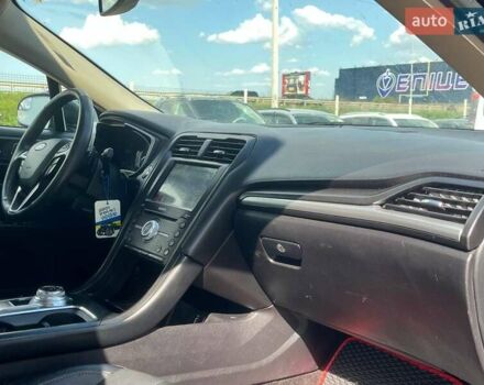 Черный Форд Фьюжн, объемом двигателя 2 л и пробегом 110 тыс. км за 9500 $, фото 23 на Automoto.ua