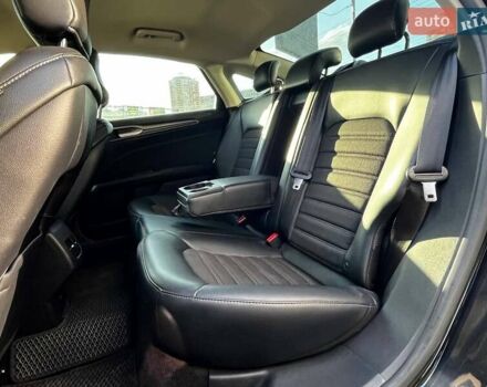 Форд Фьюжен 2016 у Києві на Automoto.ua Чорний Форд Фьюжен, об'ємом двигуна 2 л та пробігом 181 тис. км за 10990 $, фото 11 на Automoto.ua