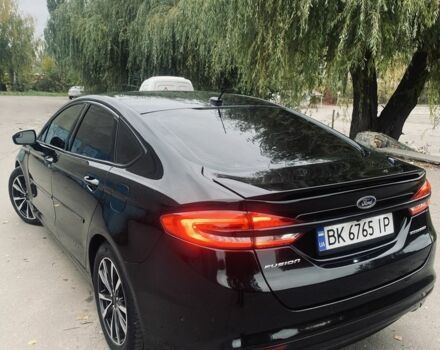 Черный Форд Фьюжн, объемом двигателя 2 л и пробегом 210 тыс. км за 12600 $, фото 1 на Automoto.ua