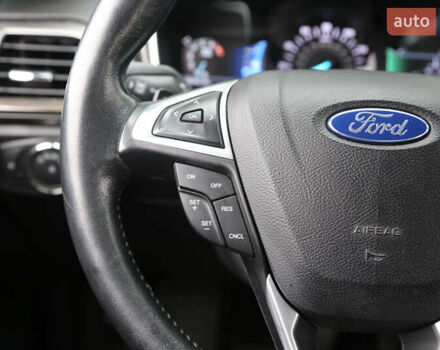 Чорний Форд Фьюжен, об'ємом двигуна 2 л та пробігом 192 тис. км за 12500 $, фото 4 на Automoto.ua