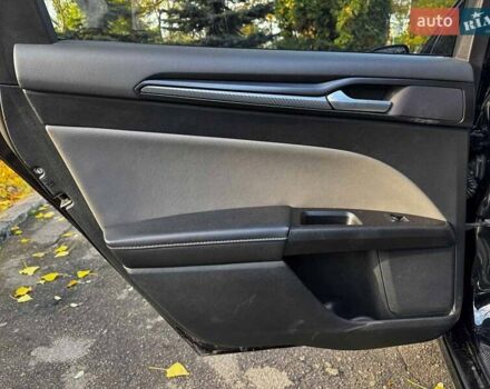 Чорний Форд Фьюжен, об'ємом двигуна 2.7 л та пробігом 178 тис. км за 13490 $, фото 26 на Automoto.ua