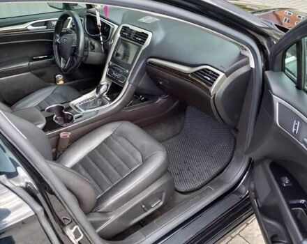 Форд Фьюжен 2016 у Львові на Automoto.ua Чорний Форд Фьюжен, об'ємом двигуна 2 л та пробігом 260 тис. км за 9500 $, фото 6 на Automoto.ua