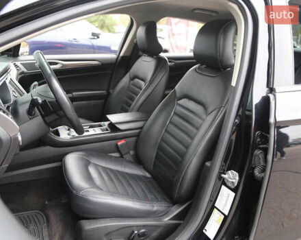 Чорний Форд Фьюжен, об'ємом двигуна 2 л та пробігом 192 тис. км за 12500 $, фото 8 на Automoto.ua