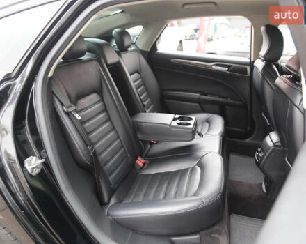 Чорний Форд Фьюжен, об'ємом двигуна 2 л та пробігом 192 тис. км за 12500 $, фото 7 на Automoto.ua
