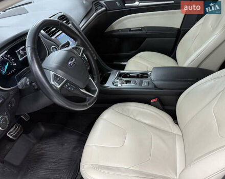 Черный Форд Фьюжн, объемом двигателя 2 л и пробегом 115 тыс. км за 16500 $, фото 25 на Automoto.ua