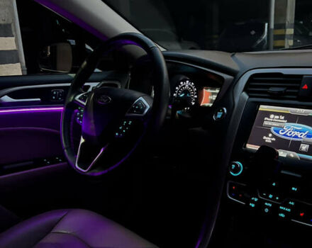 Чорний Форд Фьюжен, об'ємом двигуна 2 л та пробігом 82 тис. км за 12500 $, фото 5 на Automoto.ua