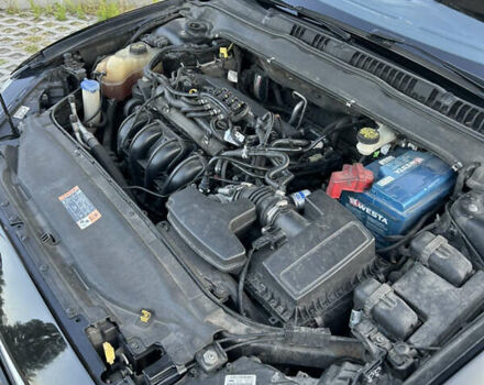 Чорний Форд Фьюжен, об'ємом двигуна 2.5 л та пробігом 249 тис. км за 10900 $, фото 12 на Automoto.ua