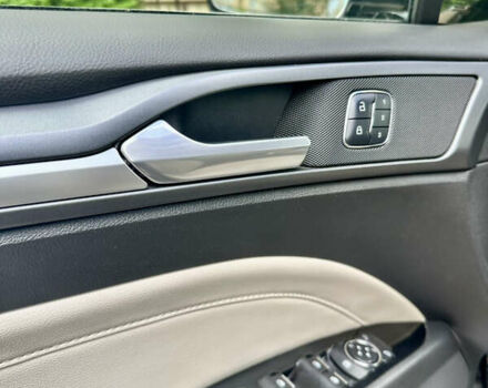 Чорний Форд Фьюжен, об'ємом двигуна 2 л та пробігом 168 тис. км за 11800 $, фото 19 на Automoto.ua