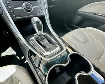 Чорний Форд Фьюжен, об'ємом двигуна 2 л та пробігом 168 тис. км за 11800 $, фото 21 на Automoto.ua