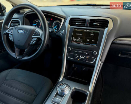 Черный Форд Фьюжн, объемом двигателя 2.5 л и пробегом 176 тыс. км за 10999 $, фото 26 на Automoto.ua