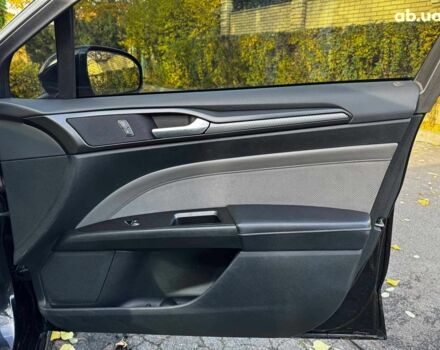 Черный Форд Фьюжн, объемом двигателя 2.7 л и пробегом 178 тыс. км за 13490 $, фото 30 на Automoto.ua