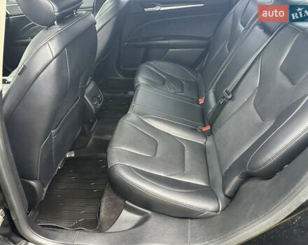 Чорний Форд Фьюжен, об'ємом двигуна 2 л та пробігом 193 тис. км за 13000 $, фото 32 на Automoto.ua