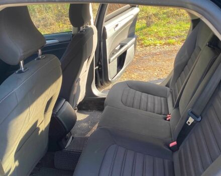 Форд Фьюжен 2016 у Звенигородка на Automoto.ua Чорний Форд Фьюжен, об'ємом двигуна 2.5 л та пробігом 170 тис. км за 10400 $, фото 6 на Automoto.ua