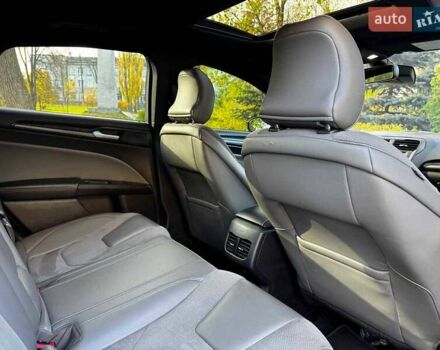 Чорний Форд Фьюжен, об'ємом двигуна 2.7 л та пробігом 178 тис. км за 13490 $, фото 29 на Automoto.ua