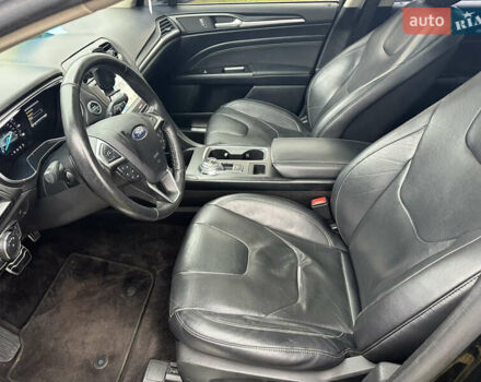 Чорний Форд Фьюжен, об'ємом двигуна 2 л та пробігом 193 тис. км за 13000 $, фото 33 на Automoto.ua