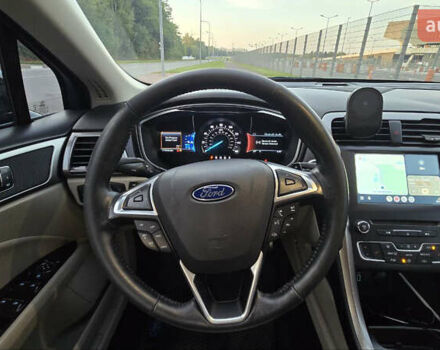 Черный Форд Фьюжн, объемом двигателя 2 л и пробегом 178 тыс. км за 14000 $, фото 13 на Automoto.ua